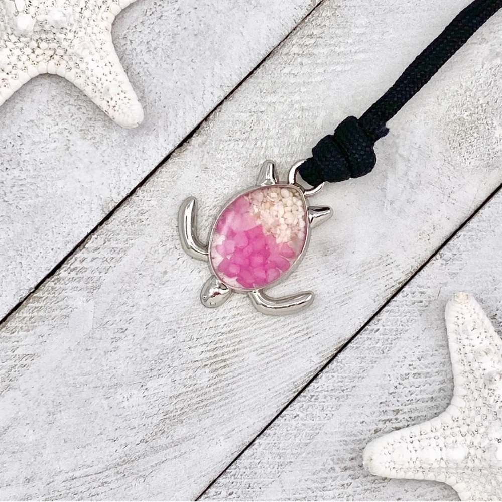 🔴CLEARANCE🔖 NWT 🏝️ SILVER PINK/BEIGE SAND SEA TURTLE BLACK STRETCH ROPE BRACELET - Picture 4 of 8
